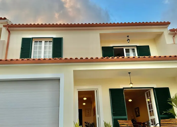 Moradia Abreu בית נופש *