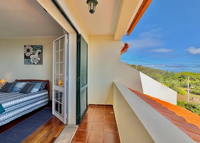 בית נופש Moradia Abreu