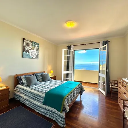 Moradia Abreu Holiday home