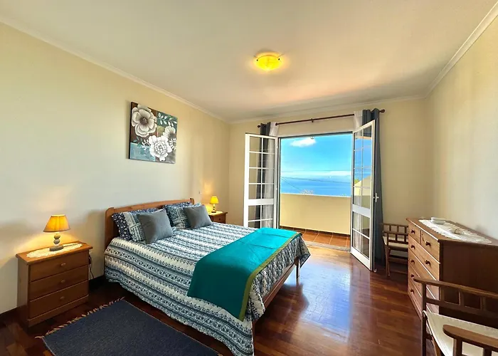 Moradia Abreu Holiday home