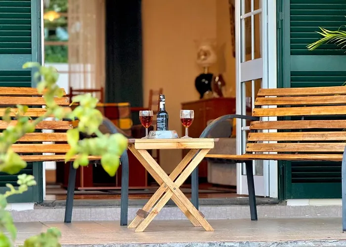 Moradia Abreu Holiday home *